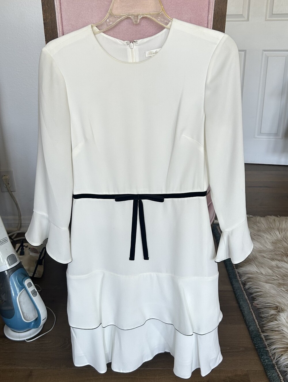 Shoshanna Elegant White Long-Sleeve Ruffle Hem Dress with Black Waist Tie